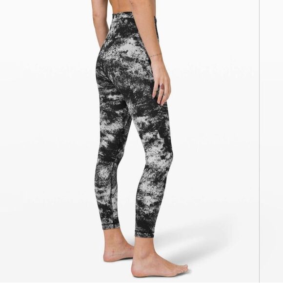 Lululemon Wunder Under High-Rise Tight 25" (Aerify Jacquard Black Alpine White) - Picture 2 of 13